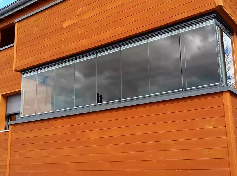 Fermeture tout en verre